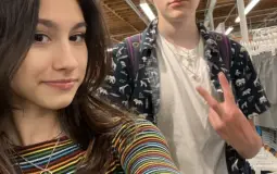 Mia