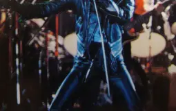 Freddie Mercury's live attires (Queen)