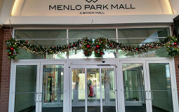 Menlo Mall Food Court