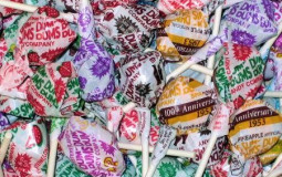 Dum Dum Pop Rating