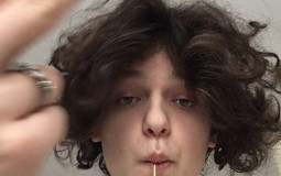 Stickxr piosenki szef