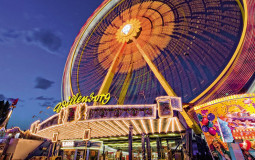 Stände auf dem Aschaffenburger Volksfest