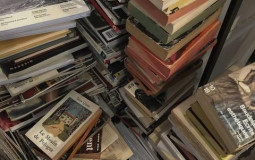 ROMANCE BOOKS TROPE