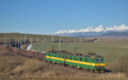 Rušne/Vlaky na Slovensku