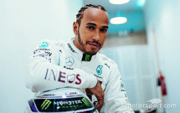 Lewis Hamilton Wins