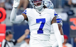 Nfl qb 2022-2023