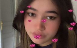 Female le fenek
