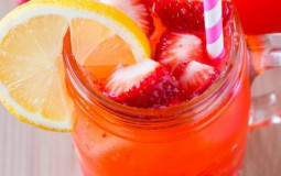 Best strawberry Lemonades