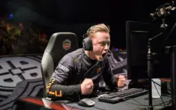 AUEC TEAM JL FNATIC INTRA-VEINEUSE