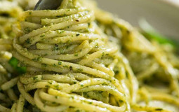 Best Pasta to Eat with Pesto Sauce