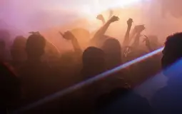 Party besties