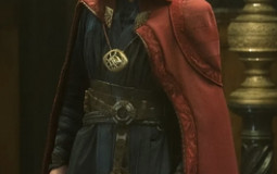 Dr strange is hot