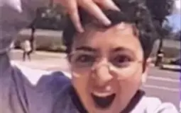 LES KHANZIN
