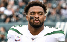NFL PLAYER